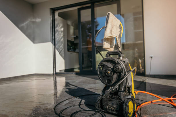 Why Choose Our Pressure Washing Services in Illinois